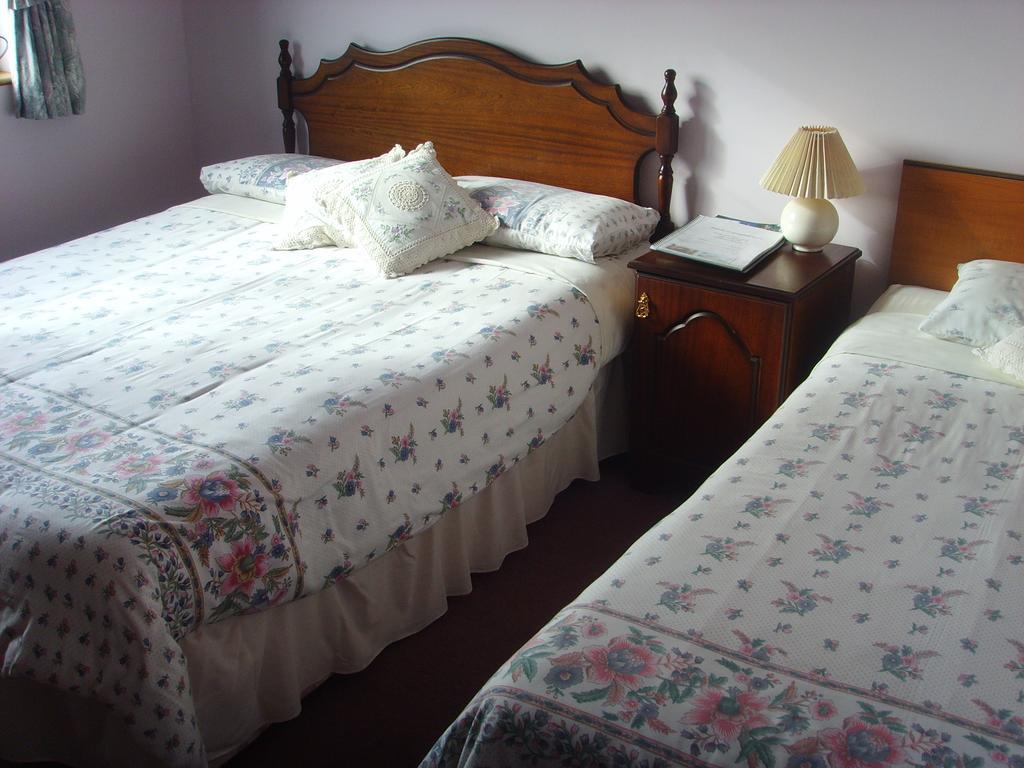 Springfield House B&B Клонакилти Стая снимка